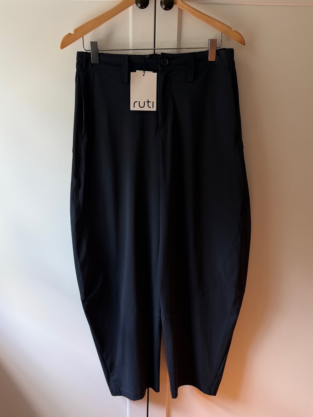 Ruti The Wide-ish Pants NWT, Navy, 6